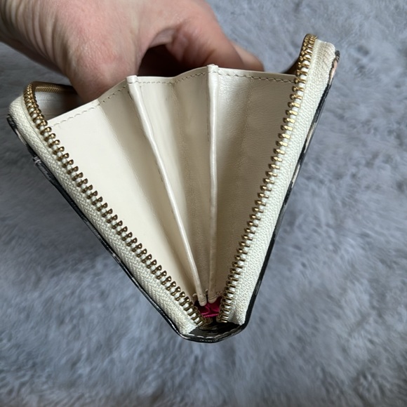 Kate Spade Daycation Neda Leopard wallet - Picture 5 of 12